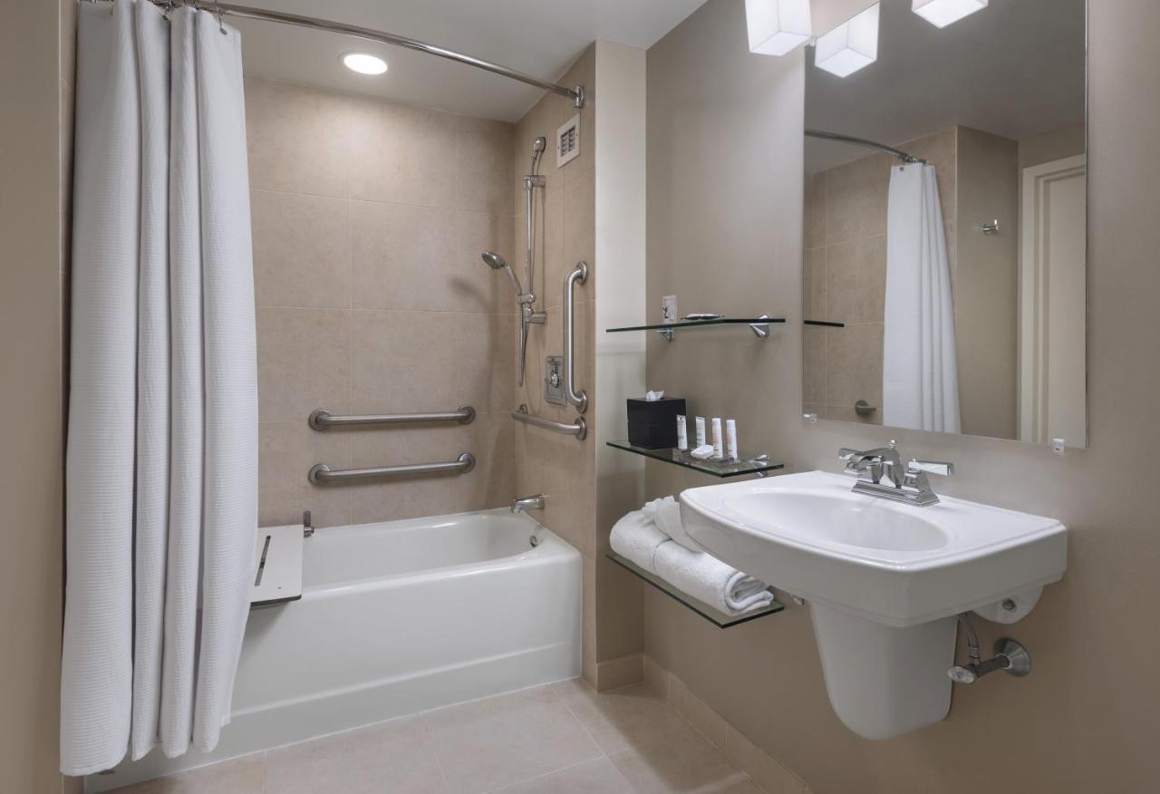 Princeton Marriott At Forrestal Экстерьер фото